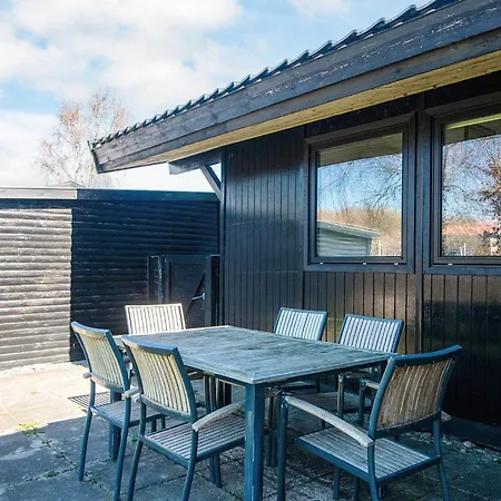 Family Retreat - By Traum Feriehus Nedre Lysabild